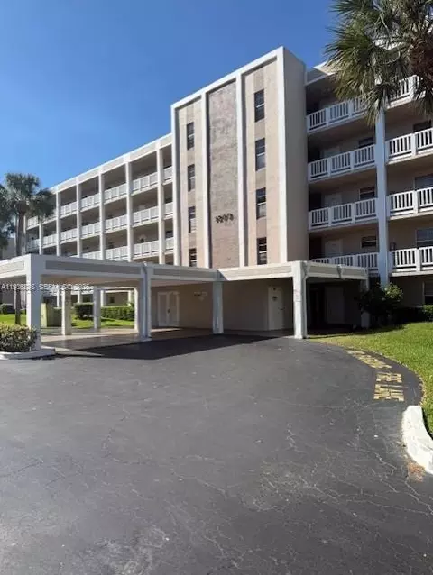 1200 NW 87th Ave #312, Coral Springs, FL 33071