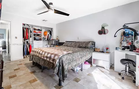 Bedroom - 7349 Pine Valley Dr, Hialeah, FL 33015 photo 3 of 4
