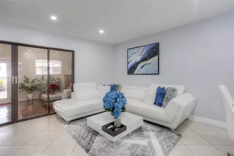 Other - 1925 W 72nd St, Hialeah, FL 33014 photo 2 of 6