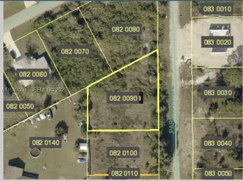 428 Parkman Ave, Lehigh Acres, FL 33974