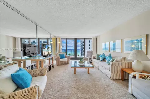 2401 S Ocean Dr #702, Hollywood, FL 33019
