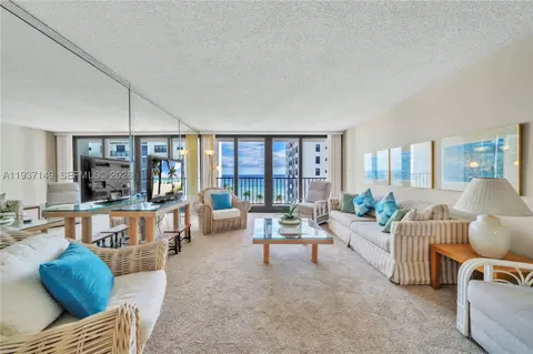 2401 S Ocean Dr #702, Hollywood, FL 33019