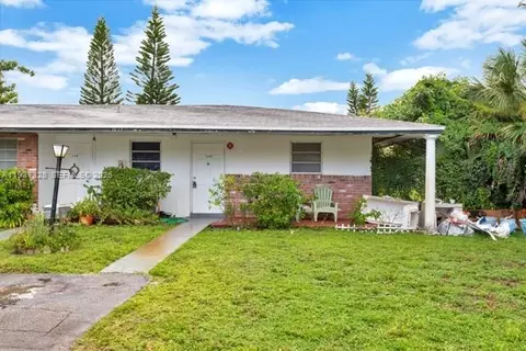 3033 NW 43rd Ave #109, Lauderdale Lakes, FL 33313