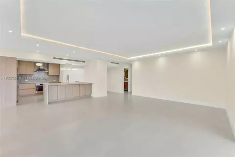 19355 Turnberry Way #4K, Aventura, FL 33180