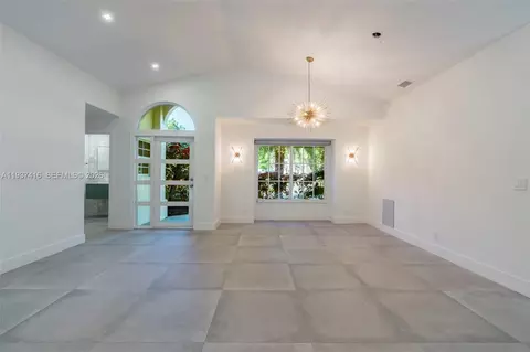 Living - 3950 Shearwater Dr, Jupiter, FL 33477 photo 1 of 7