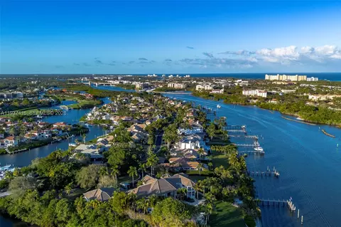 View/Area - 3950 Shearwater Dr, Jupiter, FL 33477 photo 19 of 33