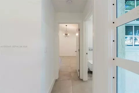 Entry Way - 3950 Shearwater Dr, Jupiter, FL 33477 photo 2 of 3