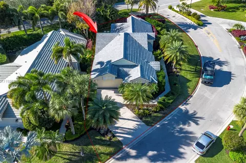 View/Area - 3950 Shearwater Dr, Jupiter, FL 33477 photo 2 of 33