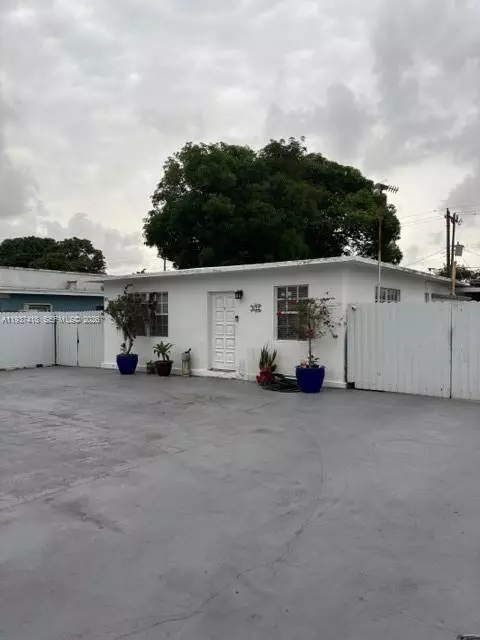 Other - 832 E 20th St, Hialeah, FL 33013 photo 5 of 5