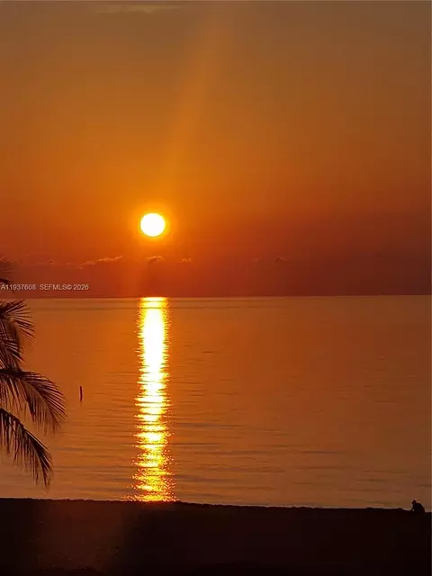 17555 Collins Ave #308, Sunny Isles Beach, FL 33160