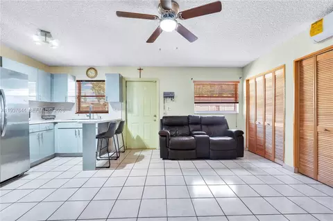 Other - 5015 E Palm Ct, Hialeah, FL 33013 photo 9 of 12