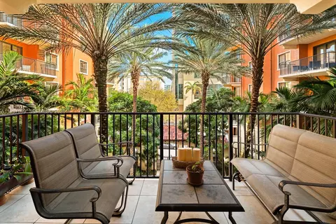 100 Andalusia Ave #408, Coral Gables, FL 33134