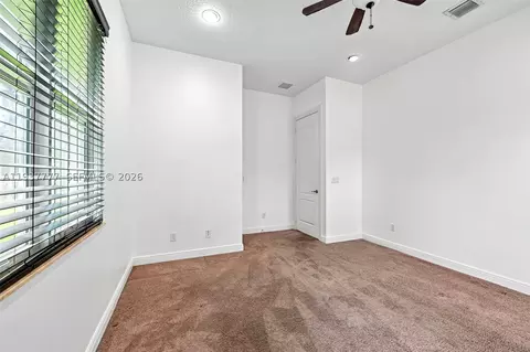 Bedroom - 6432 SW 55th Pl, Davie, FL 33314 photo 10 of 13