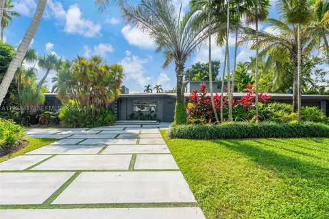 7500 SW 137th St, Palmetto Bay, FL 33158