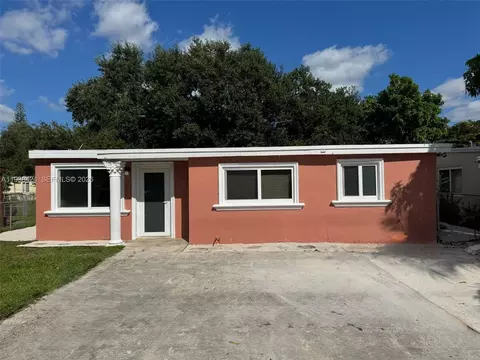2021 Wilmington St, Opa Locka, FL 33054
