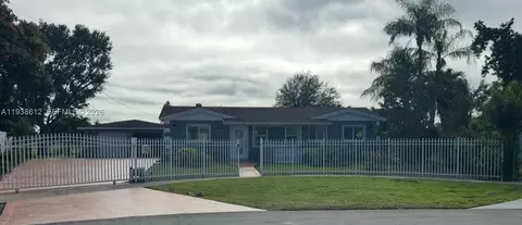 20501 NW 30th Ave, Miami Gardens, FL 33056