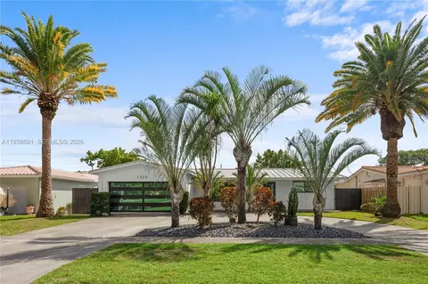 1315 N 47th Ave, Hollywood, FL 33021