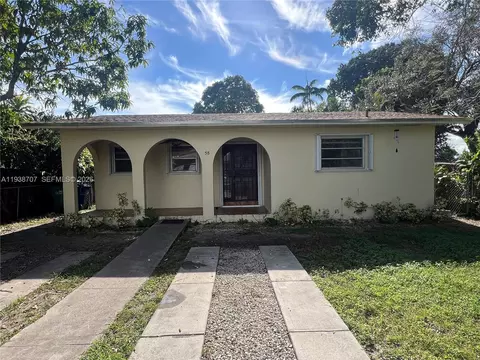 58 NE 117th St, Miami, FL 33161