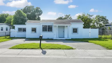 649 NW 24th Ave, Fort Lauderdale, FL 33311