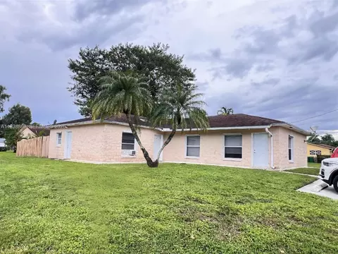 4865-4867 SW 65th Way #A-C, Davie, FL 33314