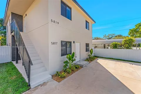 5817 NW 30th Ave, Miami, FL 33142