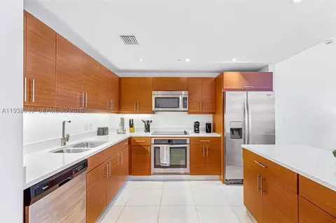 3250 NE 1st Ave #603, Miami, FL 33137
