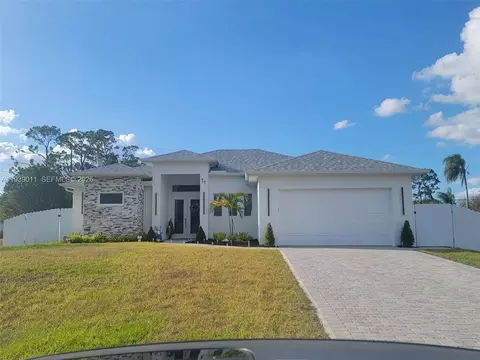 11 Connecticut Rd, Lehigh Acres, FL 33936