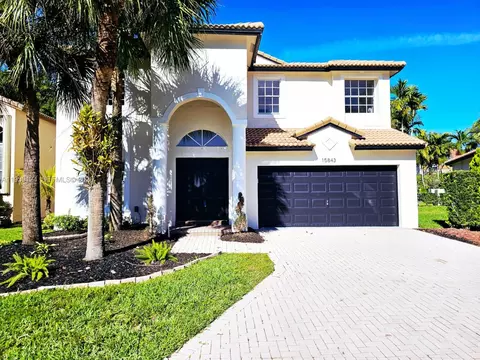 15843 SW 14th Ct, Pembroke Pines, FL 33027
