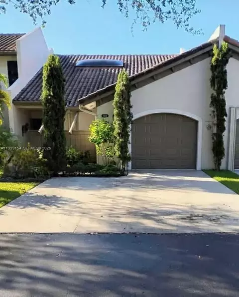 11438 SW 86th Ln, Miami, FL 33173