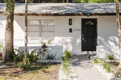 21440 N Miami Ave, Miami Gardens, FL 33169