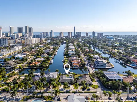 519 Layne Blvd, Hallandale Beach, FL 33009