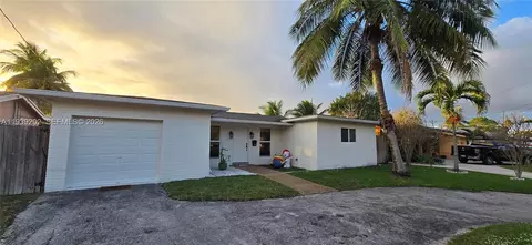 4012 E Shore Rd, Miramar, FL 33023