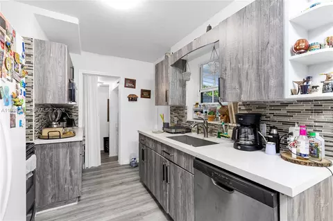 Kitchen - 116 E 59, Hialeah, FL 33013 photo 1 of 4