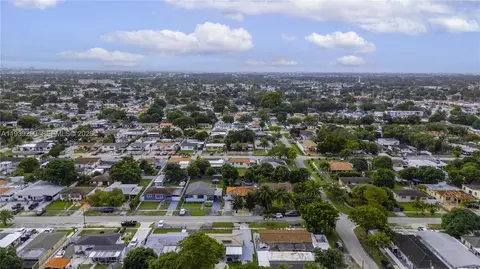 View/Area - 116 E 59, Hialeah, FL 33013 photo 2 of 12