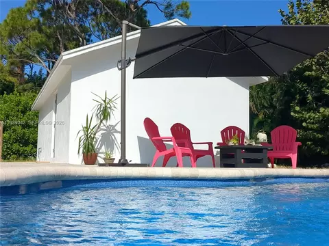 11324 Palm Tree Ln, Palm Beach Gardens, FL 33410