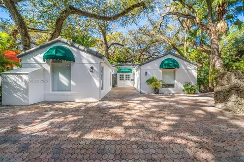 3700 Justison Rd, Miami, FL 33133