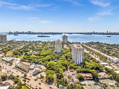 2000 Towerside Ter #1806, Miami, FL 33138