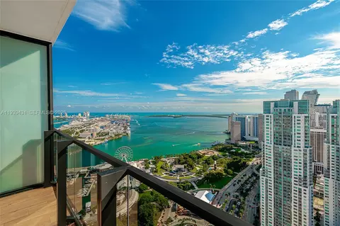 398 NE 5th St #4512, Miami, FL 33132