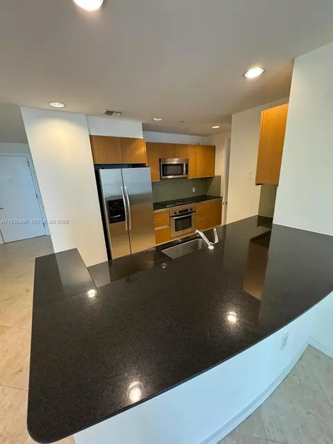 1060 Brickell Ave #2603, Miami, FL 33131