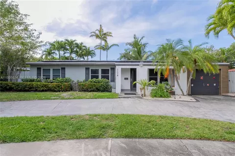 1174 Garfield St, Hollywood, FL 33019