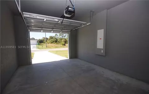 1048 Jay Ct, Labelle, FL 33935 photo 30