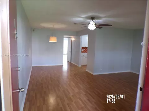 13300 SW 1st St #112O, Pembroke Pines, FL 33027