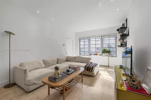 1045 Lenox Ave #7, Miami Beach, FL 33139