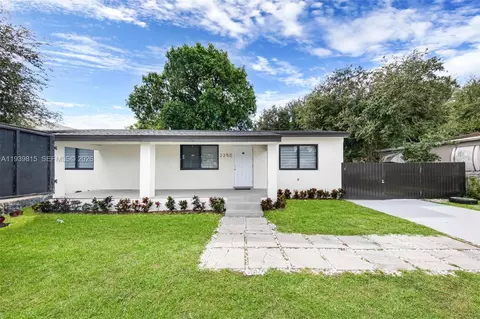 2250 NW 95th St, Miami, FL 33147