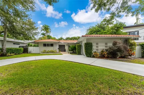 54 Bay Heights Dr, Miami, FL 33133