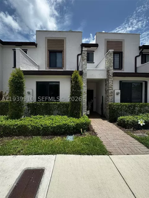 328 NE 208th Ter, Miami, FL 33179