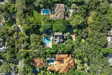 View/Area - 10001 SW 60th Ct, Pinecrest, FL 33156 photo 1 of 1