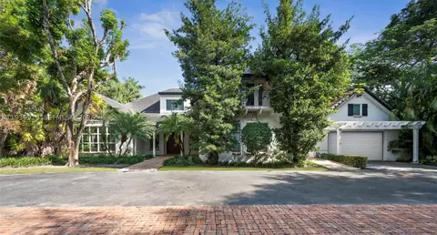 Exterior - 10001 SW 60th Ct, Pinecrest, FL 33156 photo 1 of 5