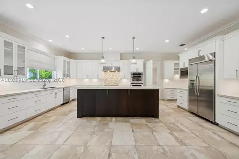 Kitchen - 10001 SW 60th Ct, Pinecrest, FL 33156 photo 2 of 3