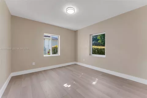 Bedroom - 40 W 58th St, Hialeah, FL 33012 photo 5 of 7
